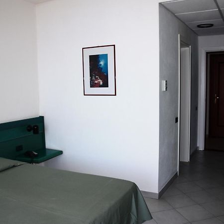 Hotel Miralonga Λα Μανταλένα Εξωτερικό φωτογραφία